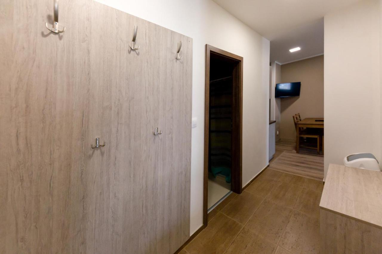 Rezidence Belehradska Apartman Most Kültér fotó