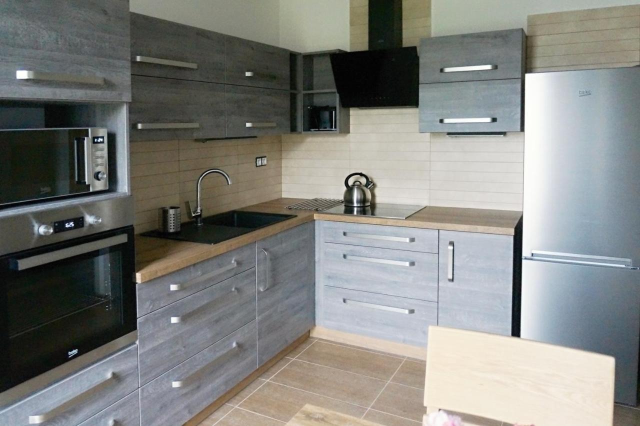 Rezidence Belehradska Apartman Most Kültér fotó