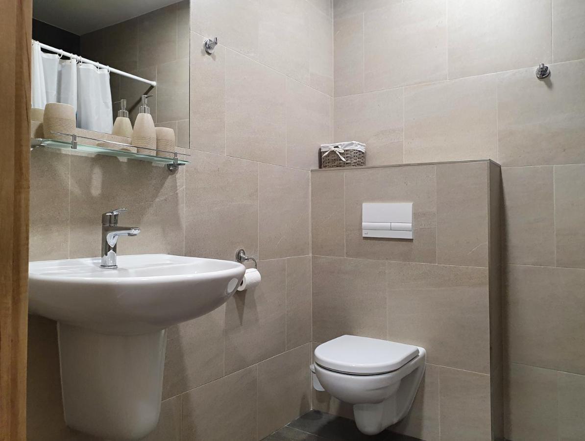 Rezidence Belehradska Apartman Most Kültér fotó